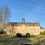 24h Le Mans Chateau De Lauresse D'hotes Luxe, Avec Services בית הארחה