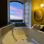בית הארחה 24h Le Mans Chateau De Lauresse D'hotes Luxe, Avec Services