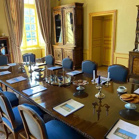 招待所 24h Le Mans Chateau De Lauresse D'hotes Luxe, Avec Services