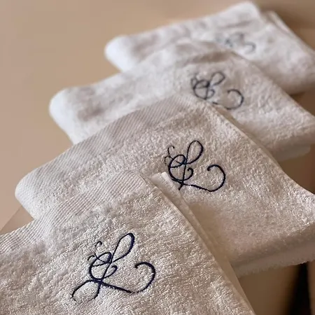 24h Le Mans Chateau De Lauresse D'hotes Luxe 4* Lombron