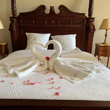 24h Le Mans Chateau De Lauresse D'hotes Luxe Guest house Lombron