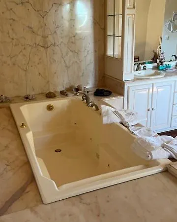 24h Le Mans Chateau De Lauresse D'hotes Luxe Lombron